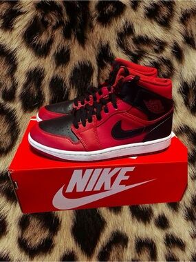 (MENS 8) Nike Jordan 1 Mid "Black/Gym Red" Men's Shoe